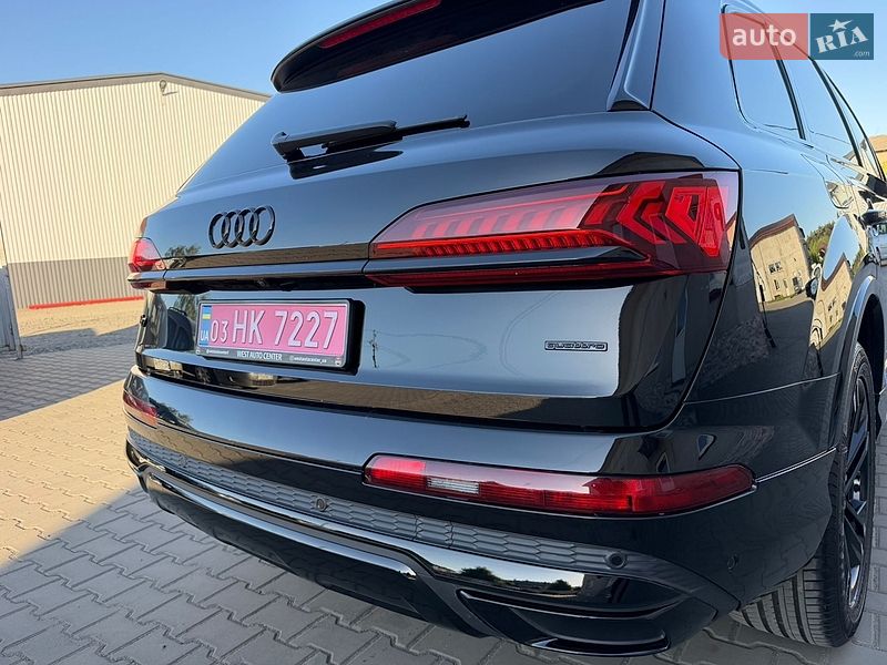 Внедорожник / Кроссовер Audi Q7 2023 в Луцке