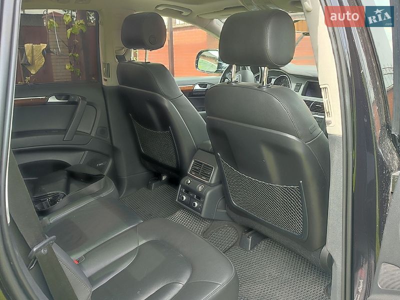 Внедорожник / Кроссовер Audi Q7 2015 в Житомире