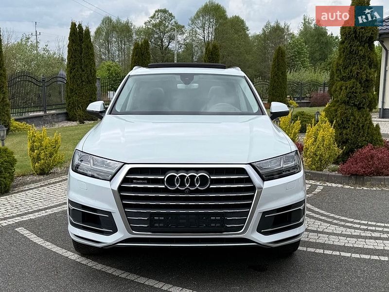 Внедорожник / Кроссовер Audi Q7 2018 в Киеве