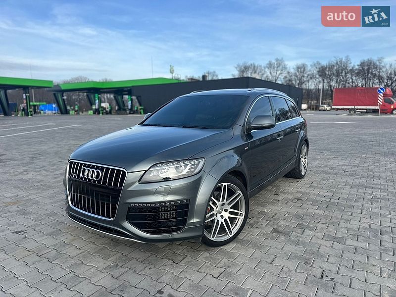 Внедорожник / Кроссовер Audi Q7 2015 в Виннице
