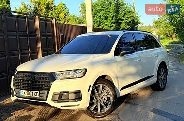 Внедорожник / Кроссовер Audi Q7 2016 в Харькове