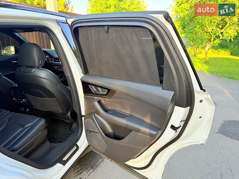 Позашляховик / Кросовер Audi Q7 2016 в Харкові фото 27 Позашляховик / Кросовер Audi Q7 2016 в Харкові