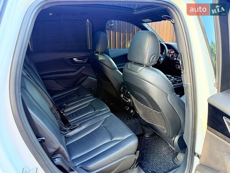 Позашляховик / Кросовер Audi Q7 2016 в Харкові фото 39 Позашляховик / Кросовер Audi Q7 2016 в Харкові
