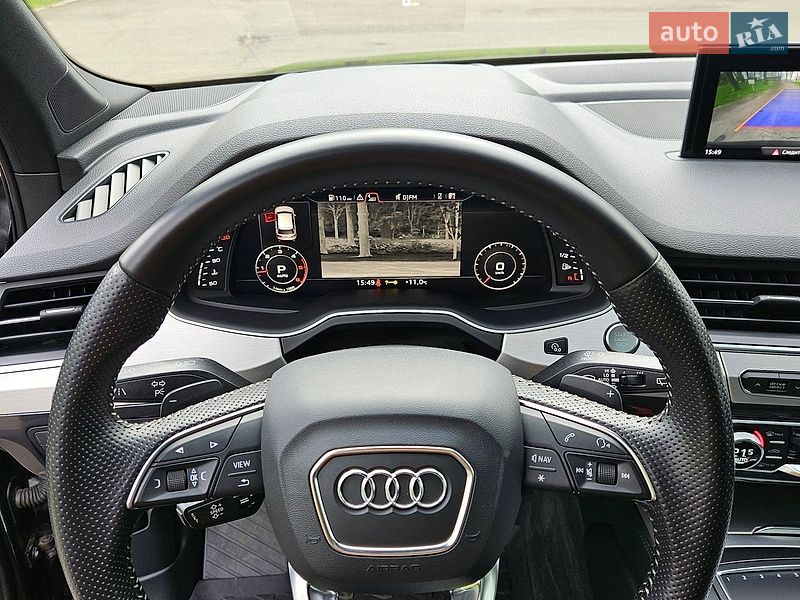 Внедорожник / Кроссовер Audi Q7 2015 в Киеве