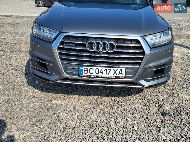 Audi Q7 2016