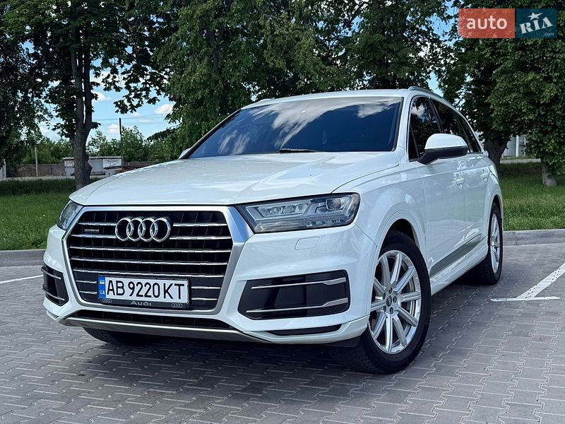 Позашляховик / Кросовер Audi Q7 2015 в Вінниці
