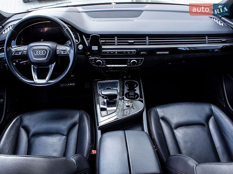 Внедорожник / Кроссовер Audi Q7 2017 в Львове