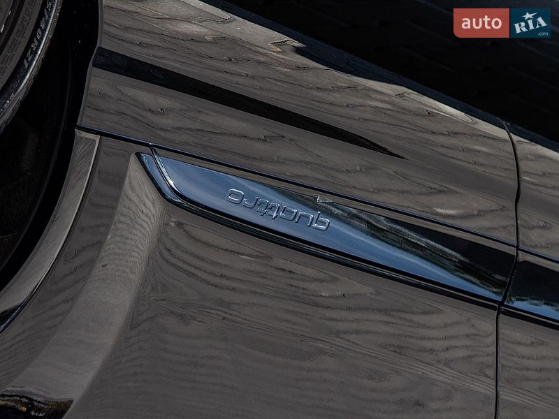 Внедорожник / Кроссовер Audi Q7 2017 в Львове