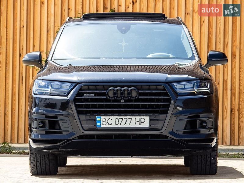 Внедорожник / Кроссовер Audi Q7 2017 в Львове