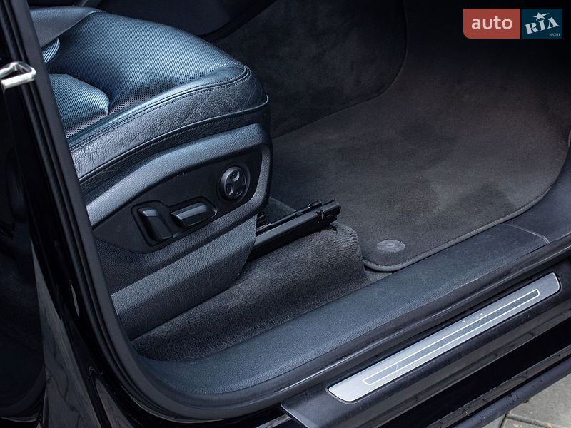 Внедорожник / Кроссовер Audi Q7 2017 в Львове