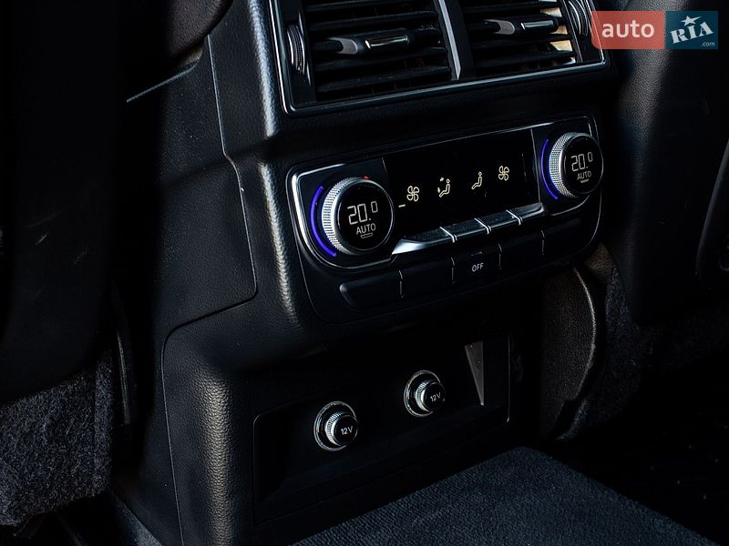 Внедорожник / Кроссовер Audi Q7 2017 в Львове
