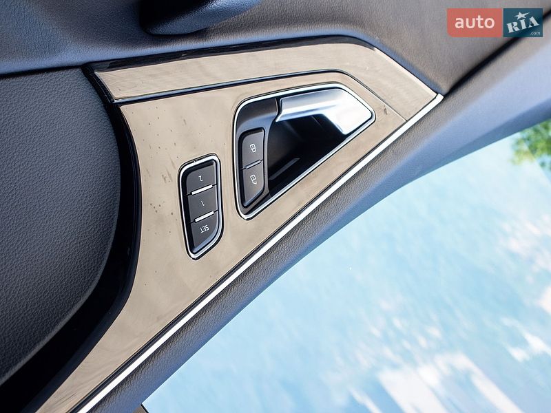 Внедорожник / Кроссовер Audi Q7 2017 в Львове