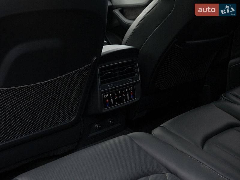 Позашляховик / Кросовер Audi Q7 2021 в Вінниці