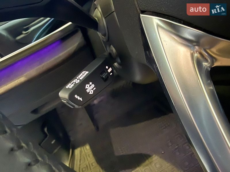 Позашляховик / Кросовер Audi Q7 2020 в Одесі