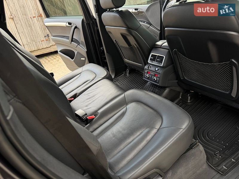Внедорожник / Кроссовер Audi Q7 2013 в Ковеле