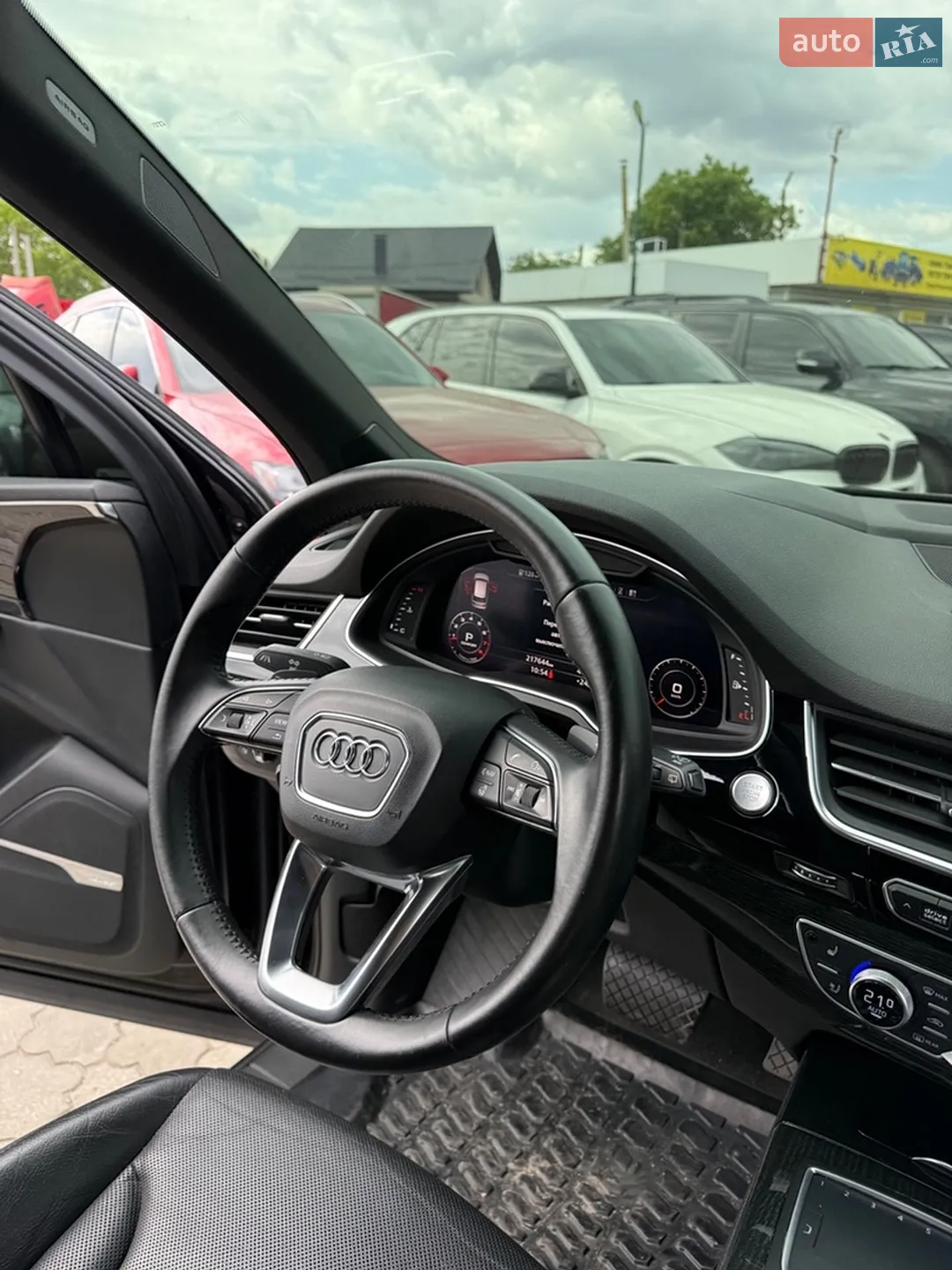2016 Audi Q7 - мініатюра 18