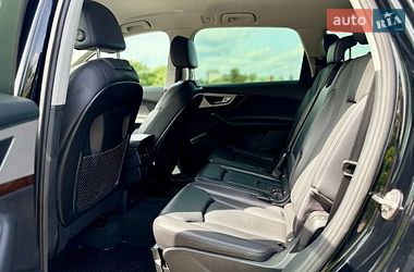 Позашляховик / Кросовер Audi Q7 2017 в Черкасах