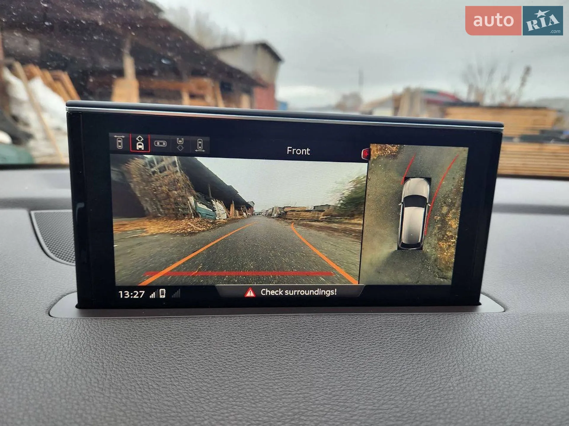 Audi Q7 2018 VIN WA1LAAF78JD033918 фото оголошення 2 з 50
