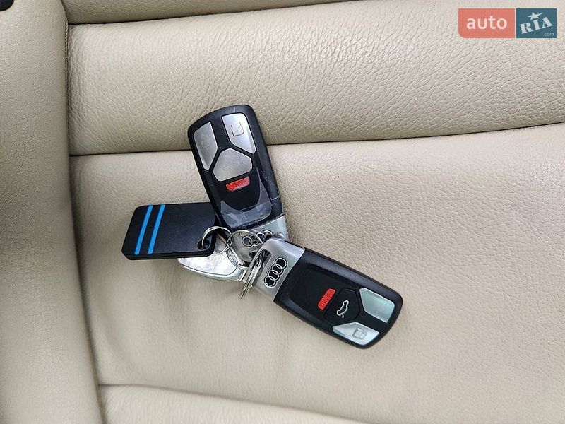 Позашляховик / Кросовер Audi Q7 2018 в Градизьку