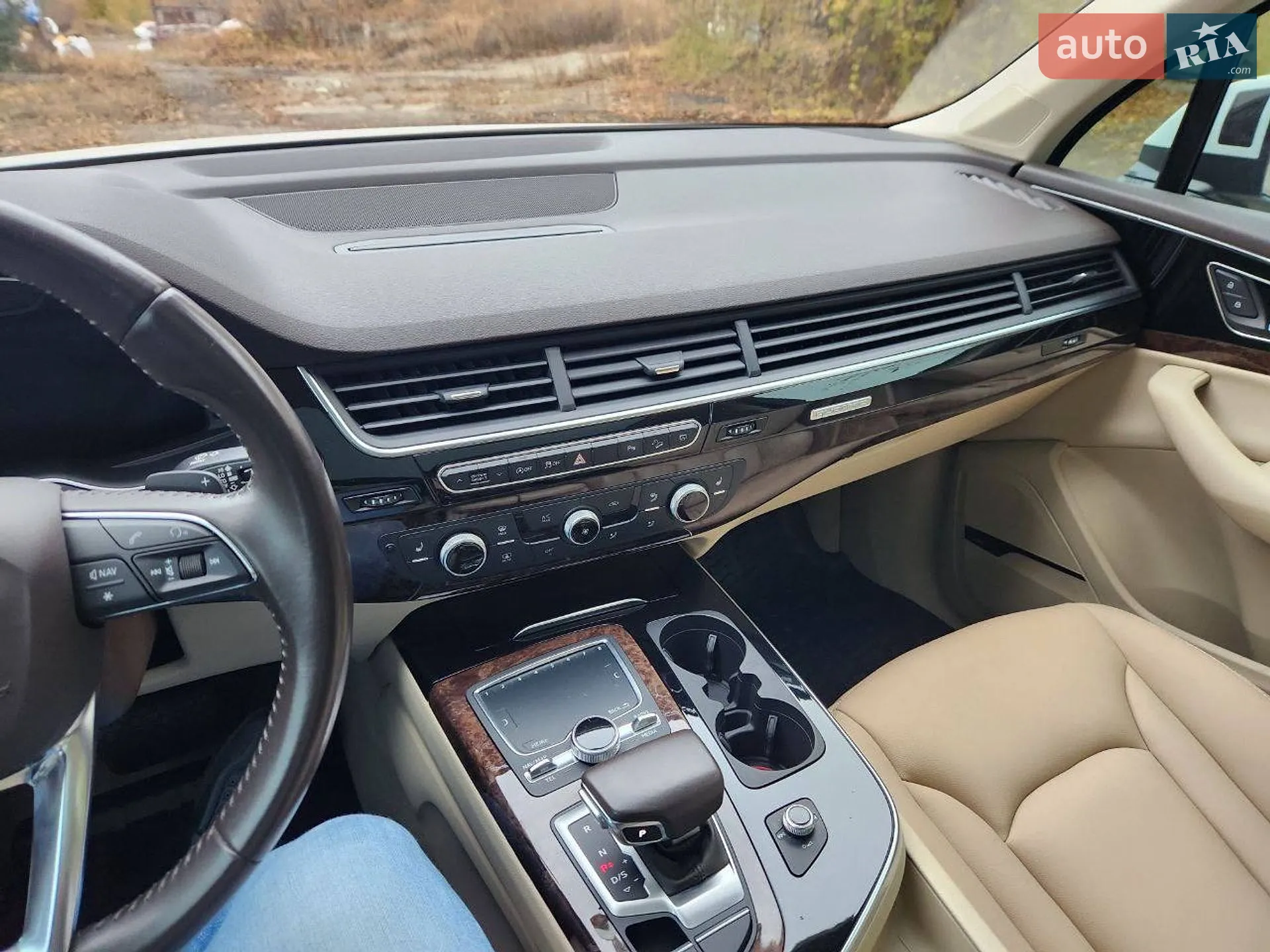 Audi Q7 2018 VIN WA1LAAF78JD033918 фото оголошення 23 з 50