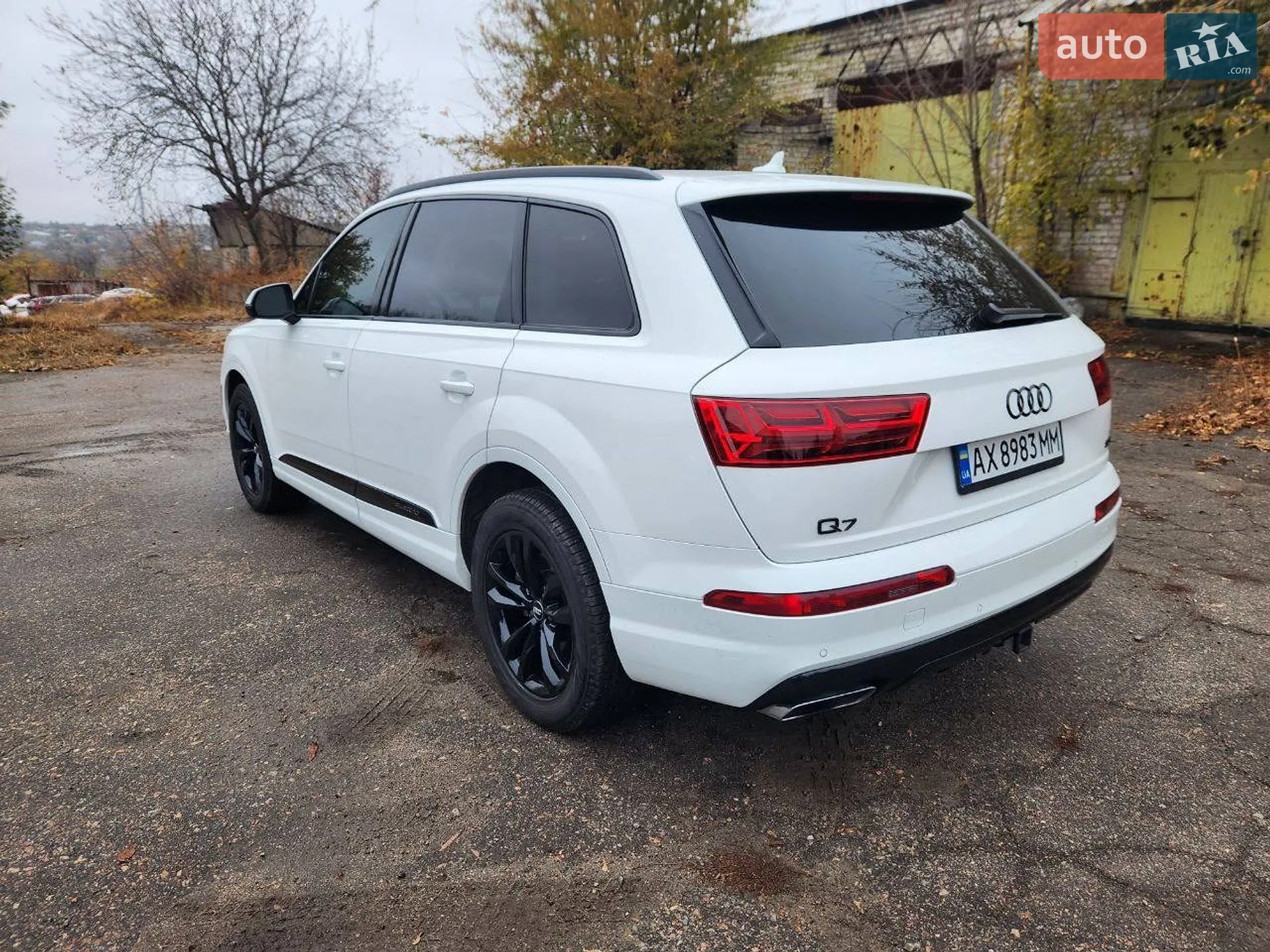Audi Q7 2018 VIN WA1LAAF78JD033918 фото оголошення 30 з 50