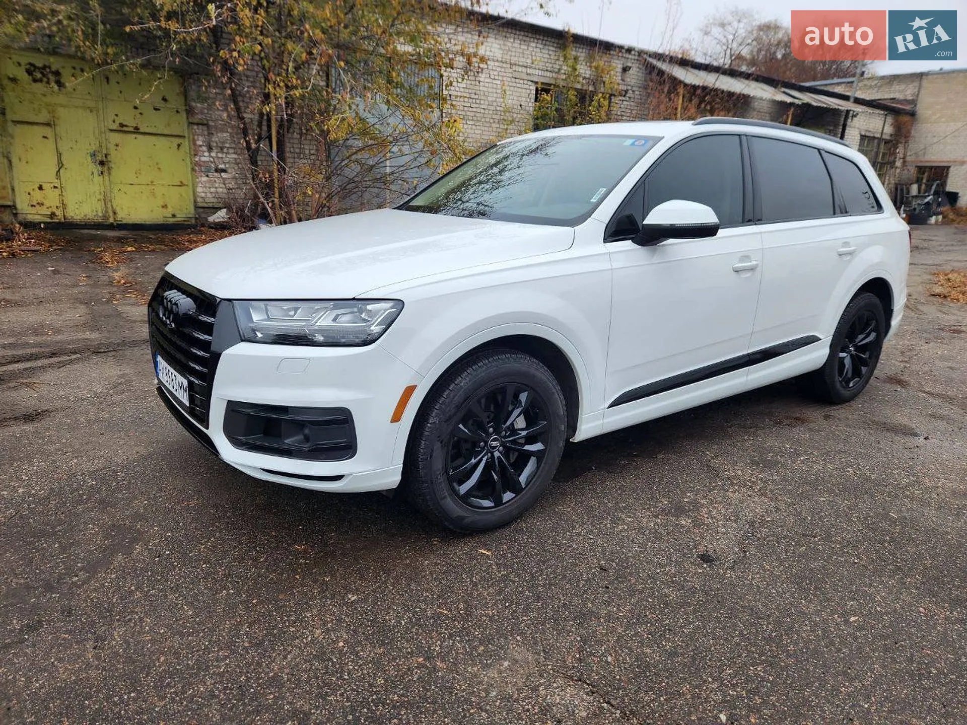 Audi Q7 2018 VIN WA1LAAF78JD033918 фото оголошення 37 з 50