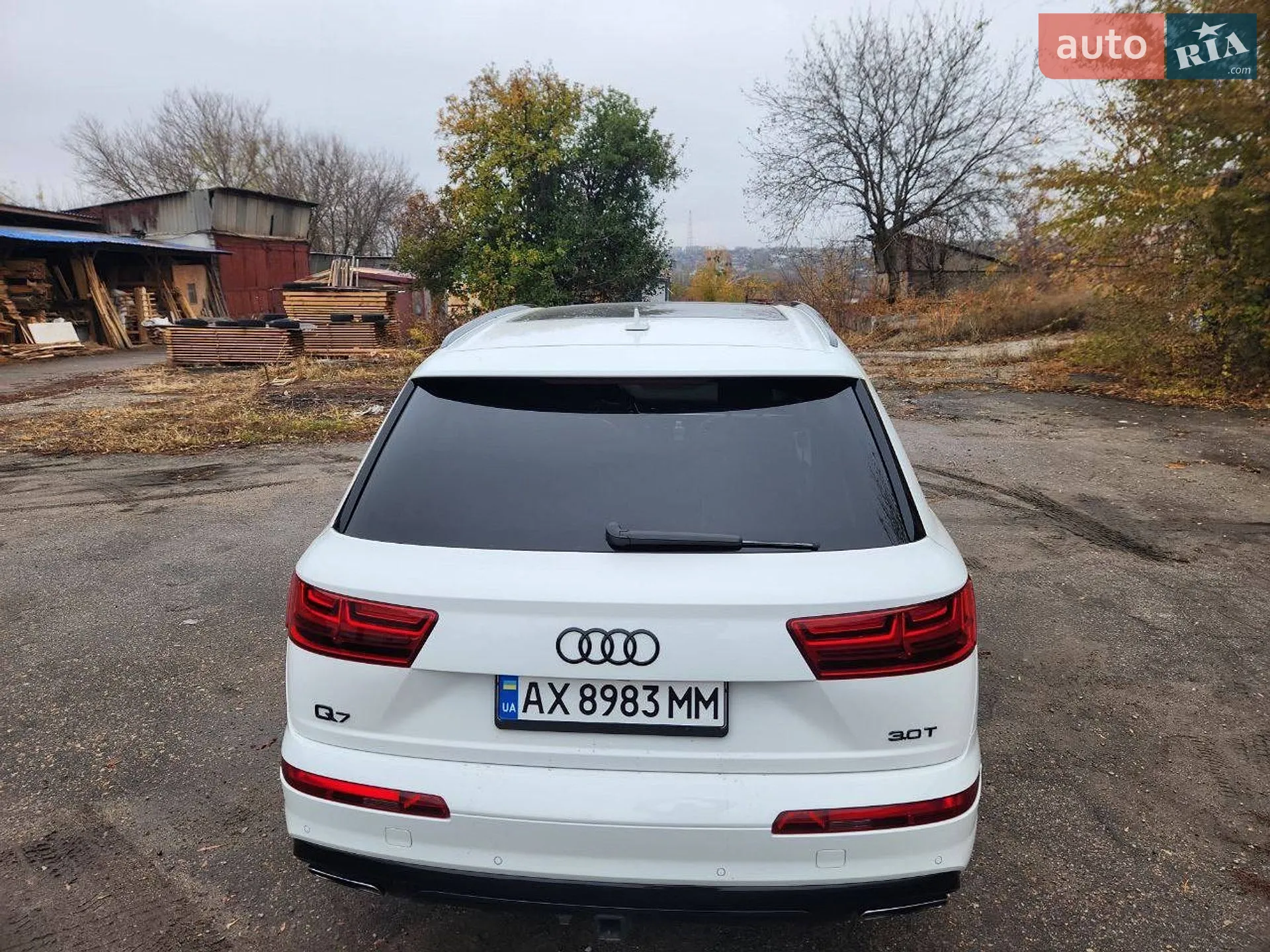 Audi Q7 2018 VIN WA1LAAF78JD033918 фото оголошення 46 з 50