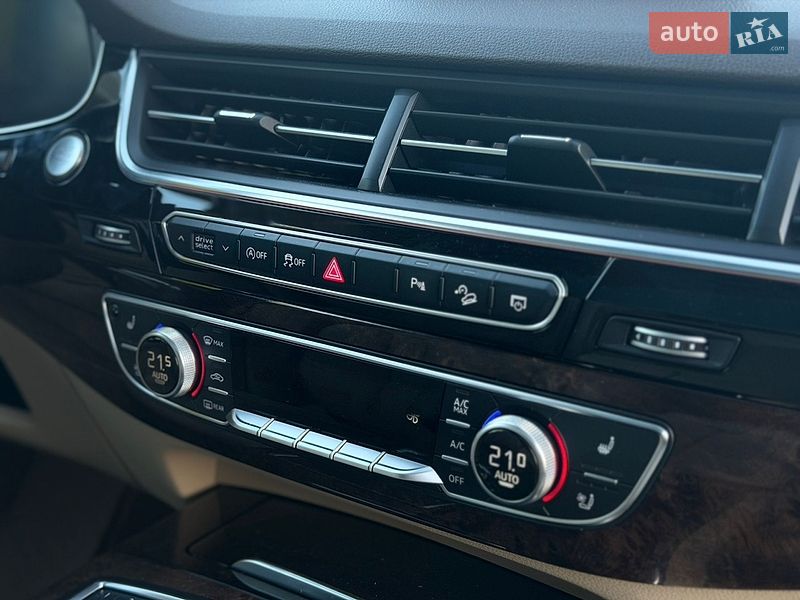 Позашляховик / Кросовер Audi Q7 2017 в Львові