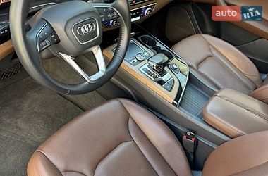 Внедорожник / Кроссовер Audi Q7 2017 в Киеве