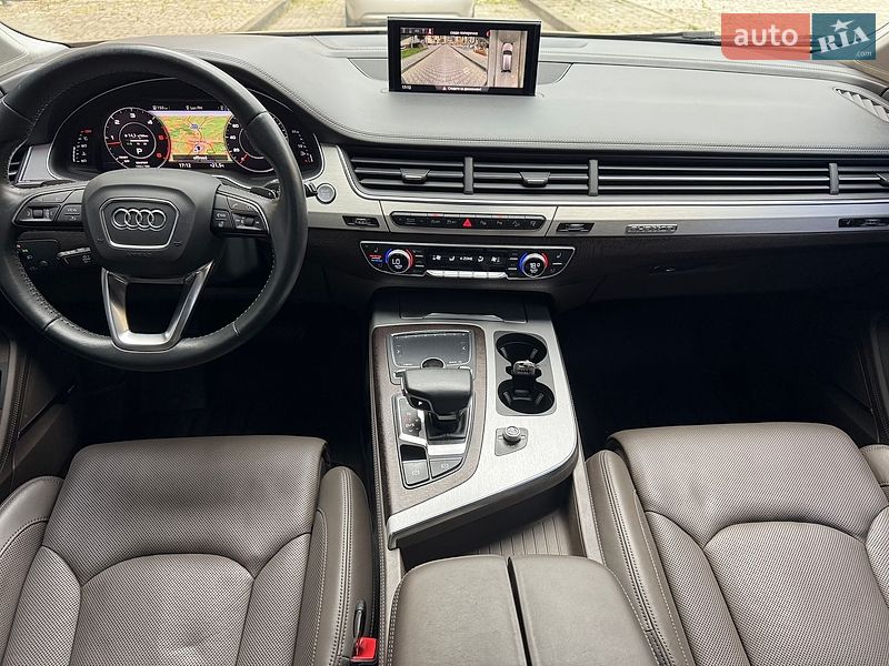 Позашляховик / Кросовер Audi Q7 2017 в Чернівцях