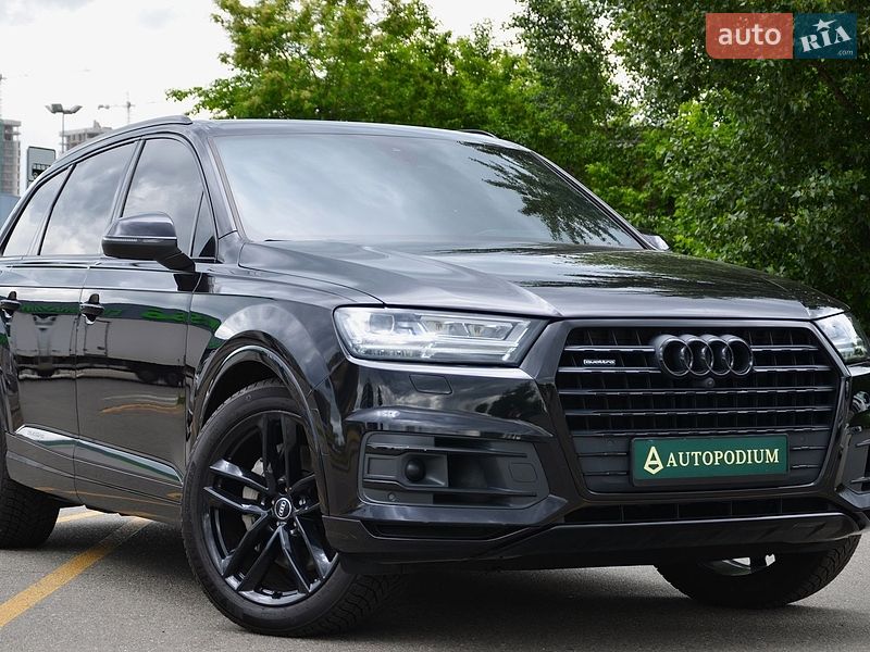 Внедорожник / Кроссовер Audi Q7 2015 в Киеве