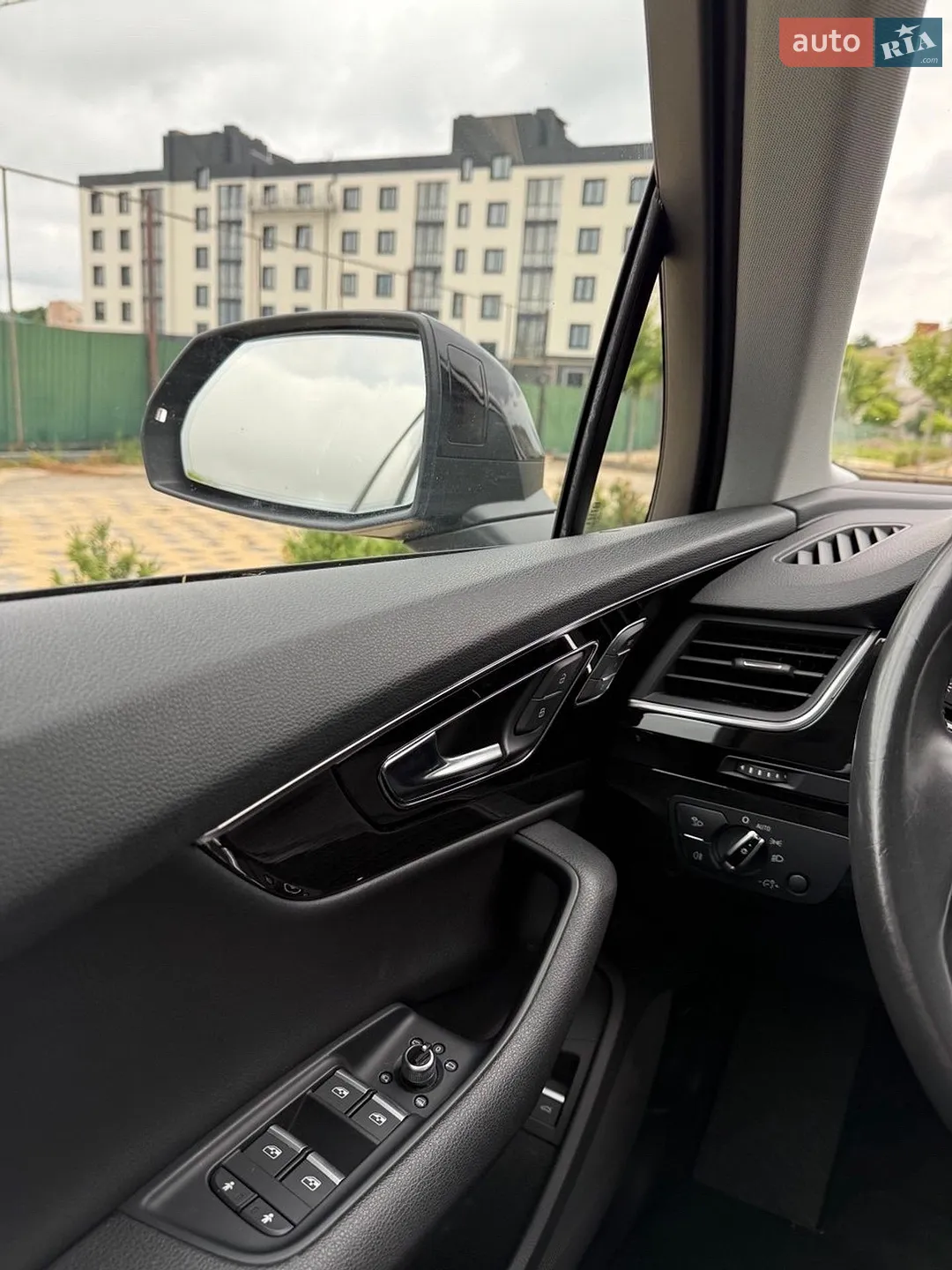2016 Audi Q7 - мініатюра 9