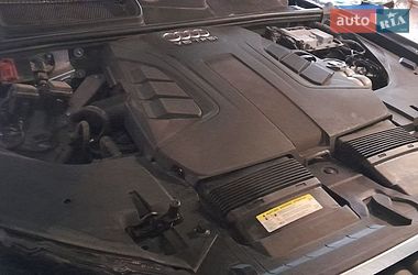Внедорожник / Кроссовер Audi Q7 2017 в Стрые