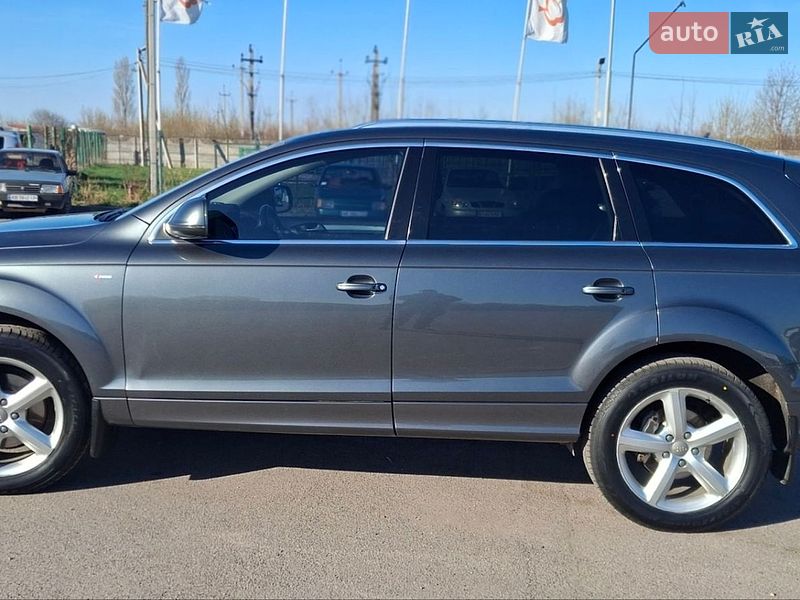 Внедорожник / Кроссовер Audi Q7 2011 в Виннице