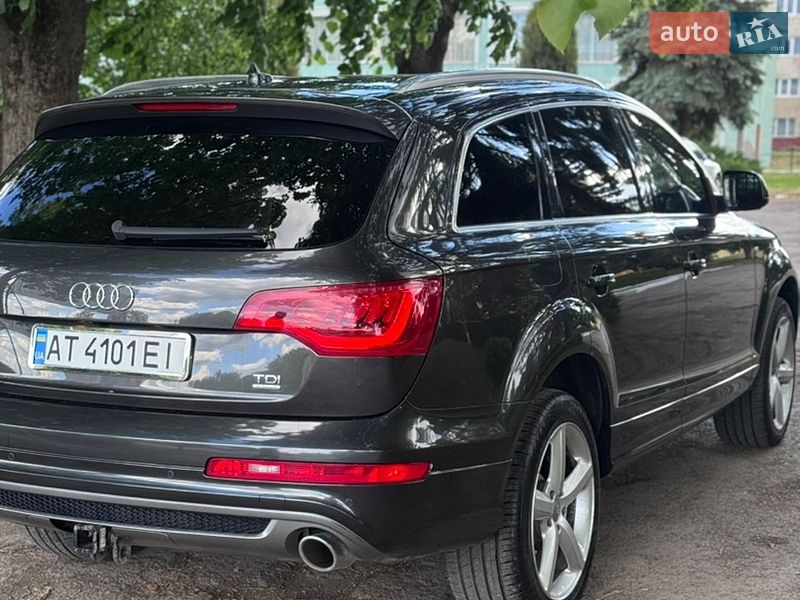 Внедорожник / Кроссовер Audi Q7 2011 в Бучаче