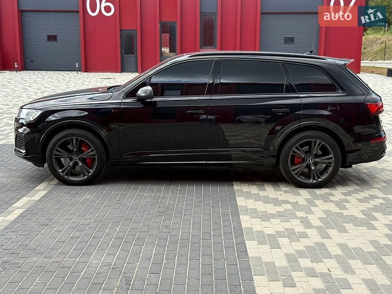 Внедорожник / Кроссовер Audi Q7 2020 в Львове