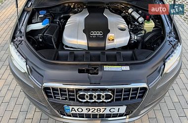 Позашляховик / Кросовер Audi Q7 2013 в Мукачевому