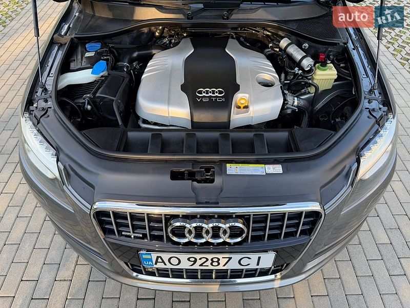 Позашляховик / Кросовер Audi Q7 2013 в Мукачевому