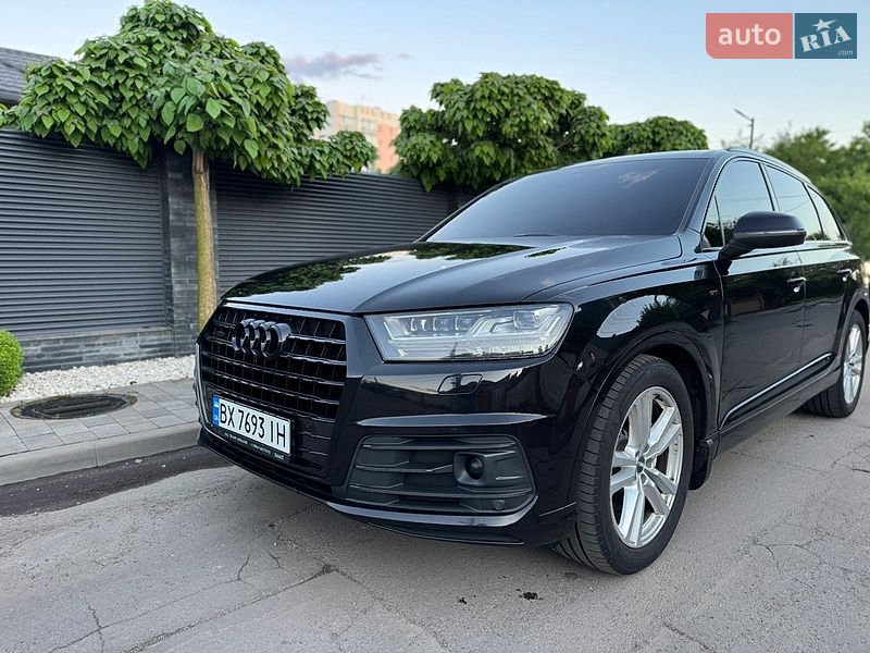 Позашляховик / Кросовер Audi Q7 2015 в Хмельницькому