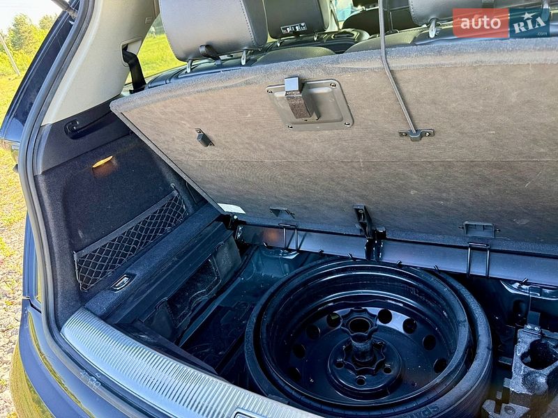 Внедорожник / Кроссовер Audi Q7 2015 в Новояворовске