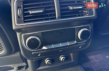 Позашляховик / Кросовер Audi Q7 2017 в Рівному