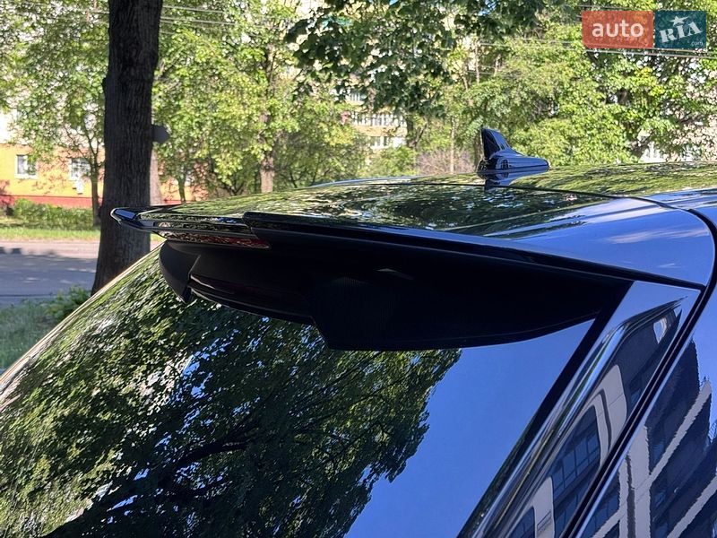 Позашляховик / Кросовер Audi Q7 2017 в Рівному