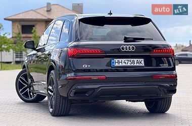 Внедорожник / Кроссовер Audi Q7 2023 в Одессе