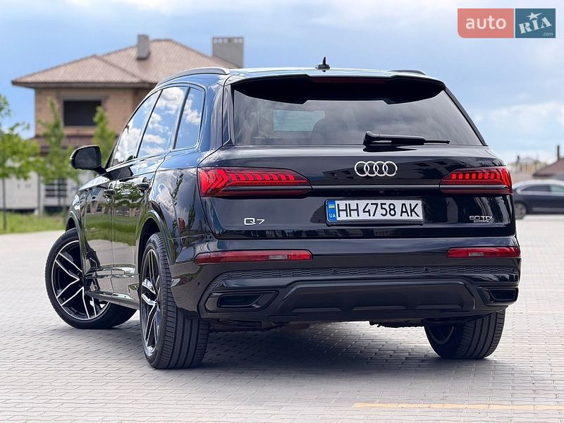 Внедорожник / Кроссовер Audi Q7 2023 в Одессе