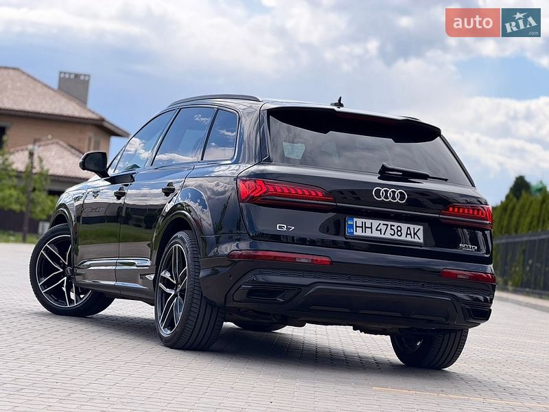 Внедорожник / Кроссовер Audi Q7 2023 в Одессе