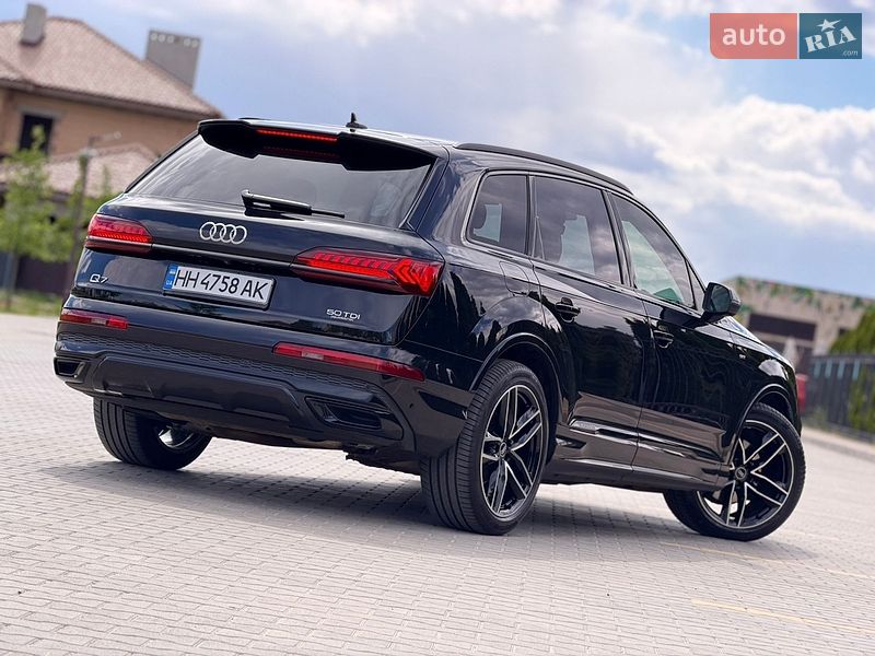 Внедорожник / Кроссовер Audi Q7 2023 в Одессе