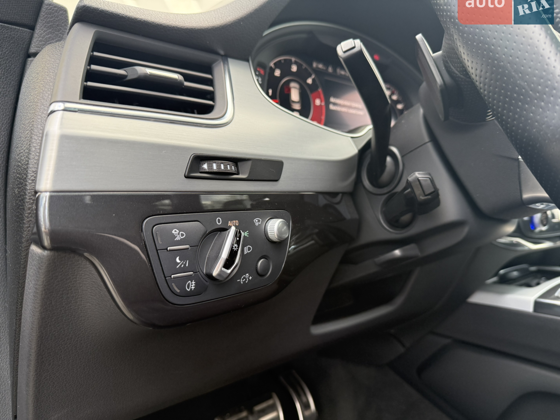 2016 Audi Q7 - мініатюра 28