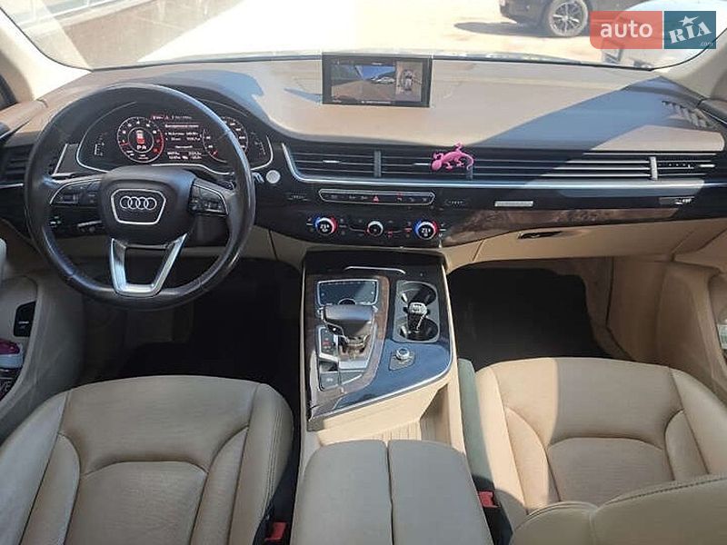 Позашляховик / Кросовер Audi Q7 2017 в Києві
