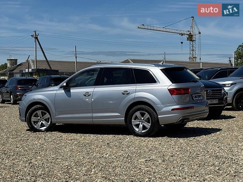 Внедорожник / Кроссовер Audi Q7 2017 в Стрые