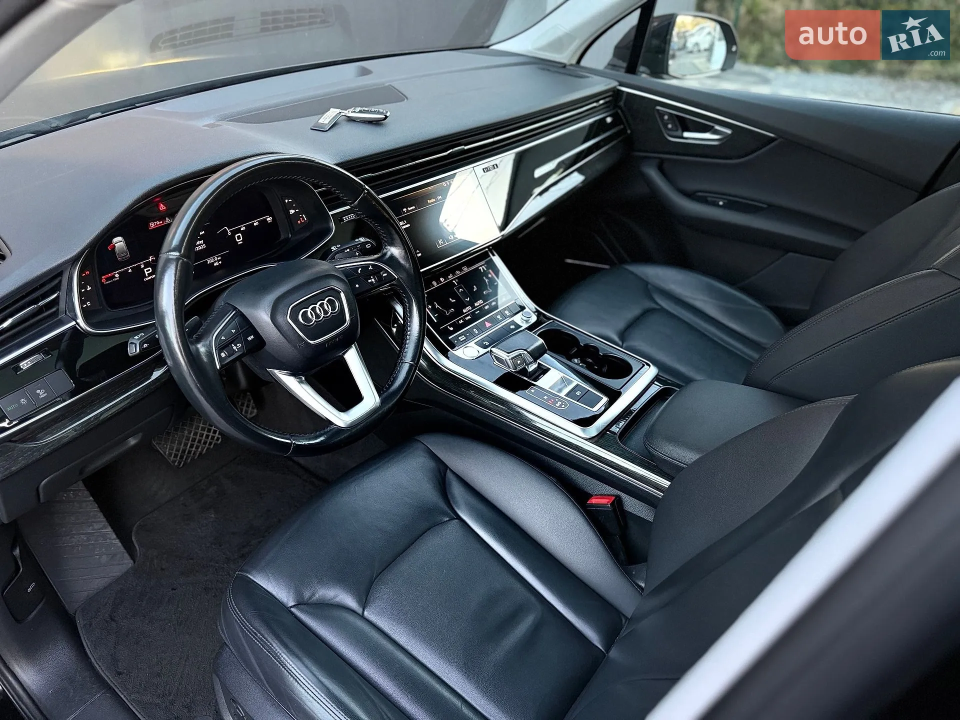 2020 Audi Q7 - мініатюра 33